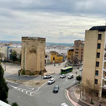 Cordoban Torre Apartment