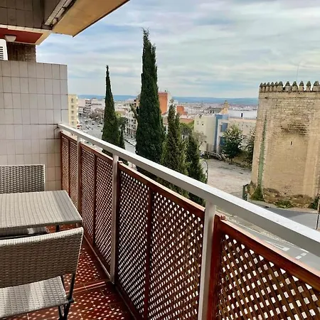 Cordoban Torre Apartment *